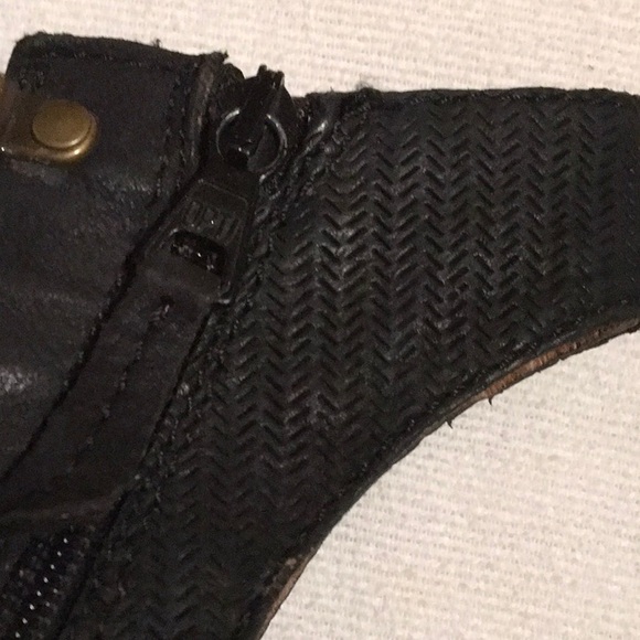 Miz Mooz Laceup Demi-Wedge sz 40 - Picture 7 of 10